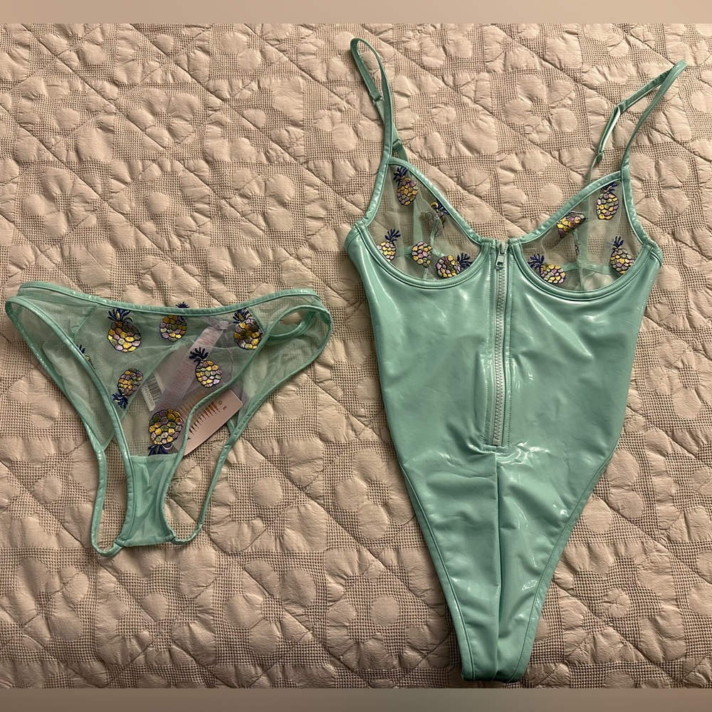 SAVAGE X FENTY set